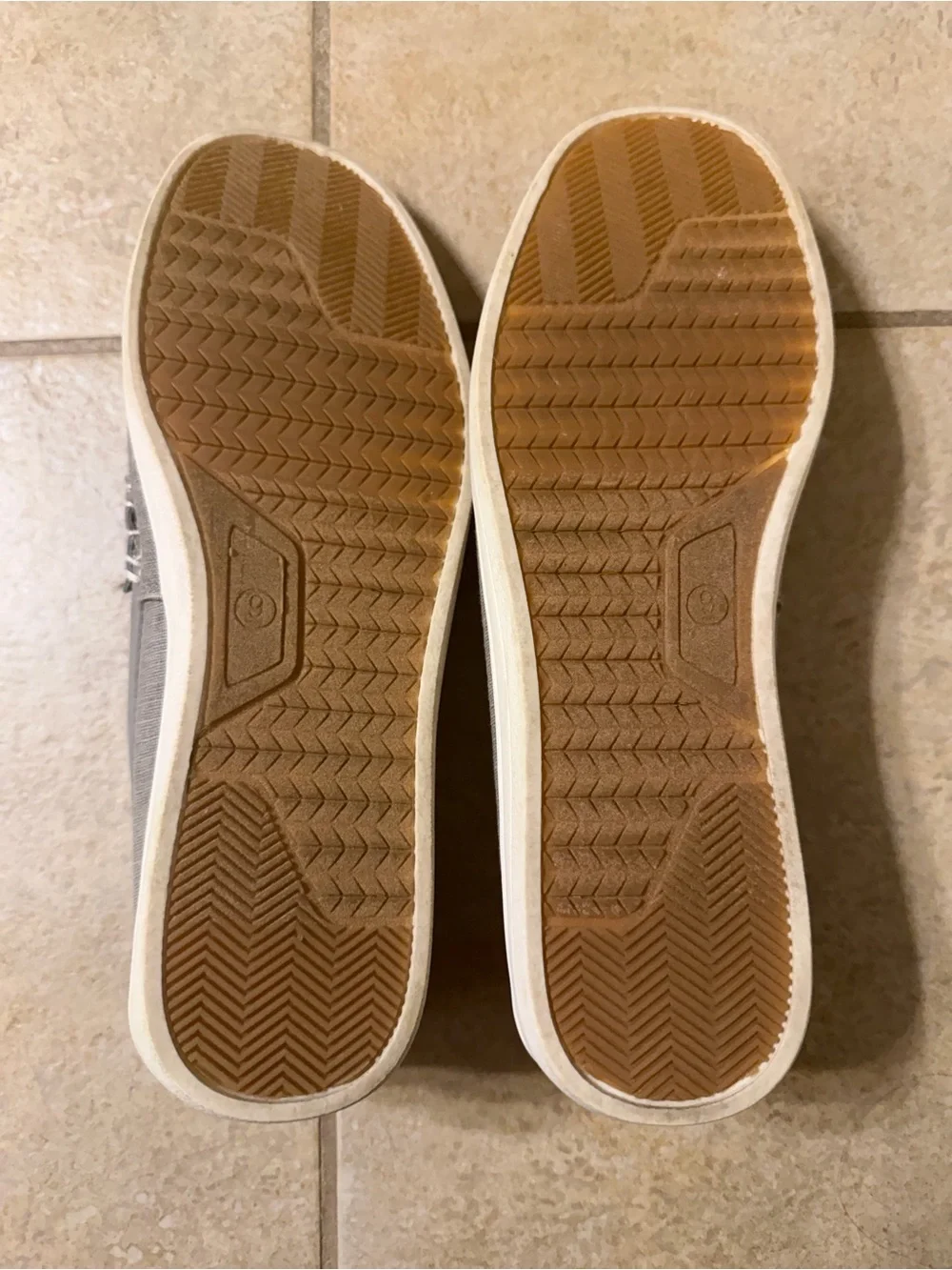 Goodfellow & Co Light Gray Slip-On Moccasin Loafers